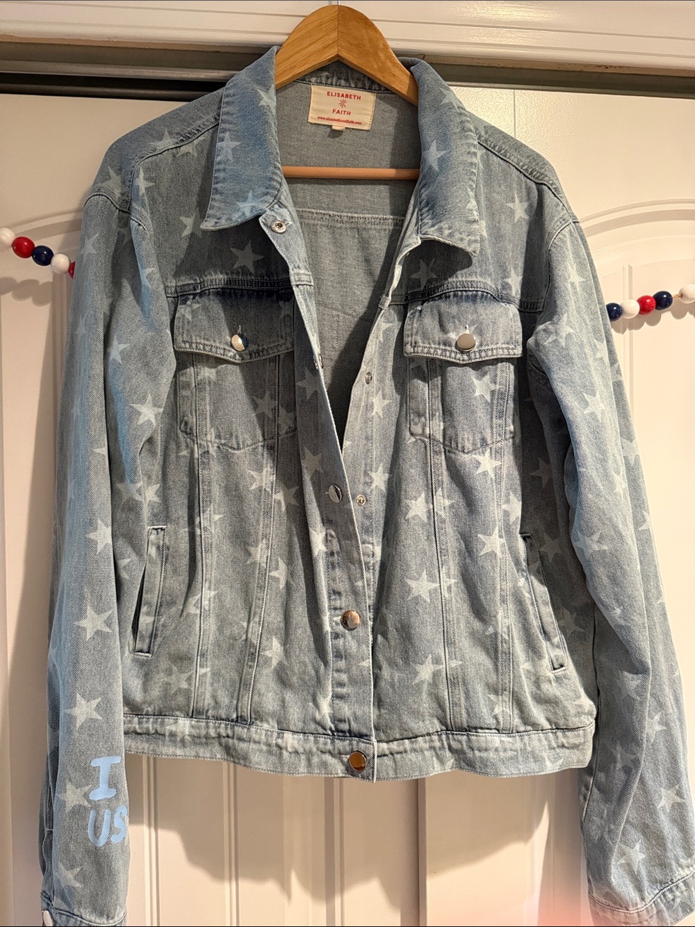 Elizabeth and James Light Blue Star-Print Denim Jacket/flag sequin NWOT - Picture 2 of 5